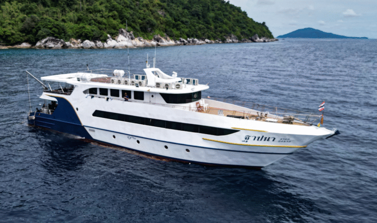 MV Aqua liveaboard