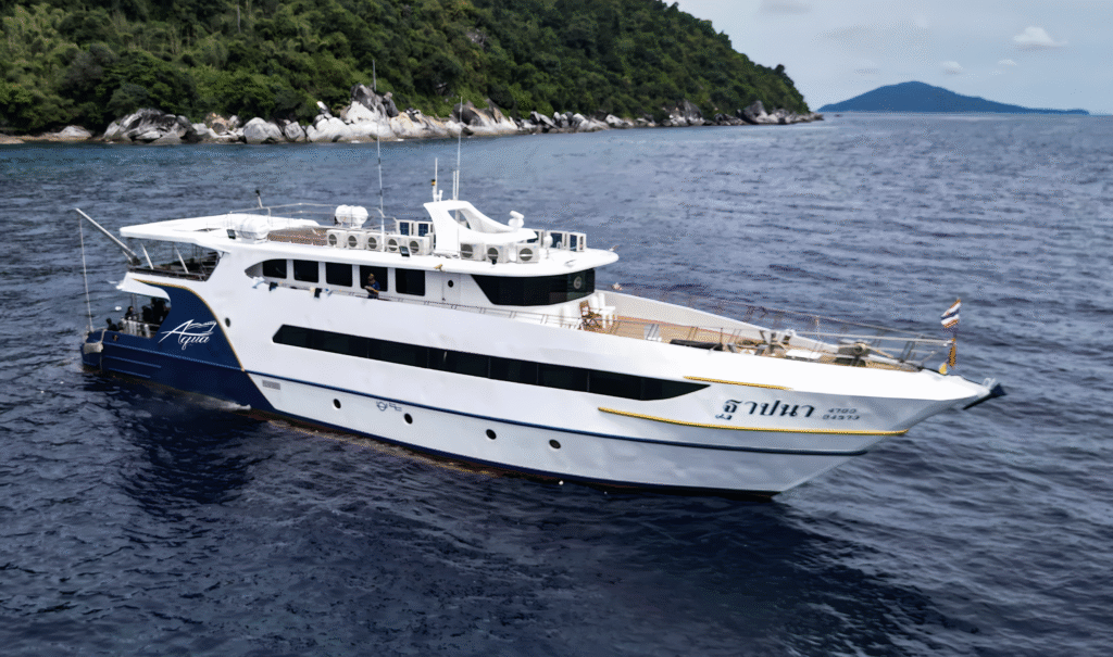 MV Aqua liveaboard