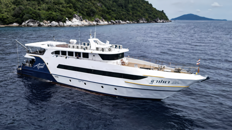 MV Aqua liveaboard