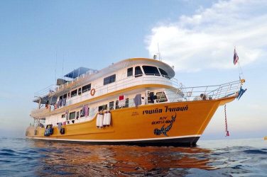 MV Gentle Giant liveaboard
